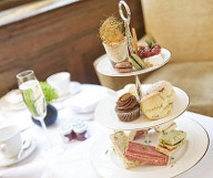 Free Champagne Offer at The Cadogan featured offer thumbnail